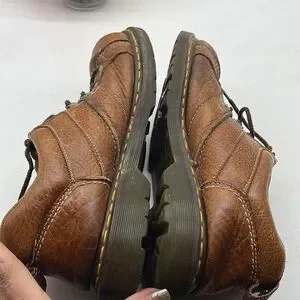 Dr. Martens | Shoes | Dr Marten Finnigan Brown Vintage Retro  display picture 2